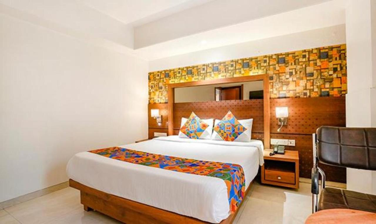 Srikrishna Paradise Hotel Thane Navi Mumbai Exterior photo