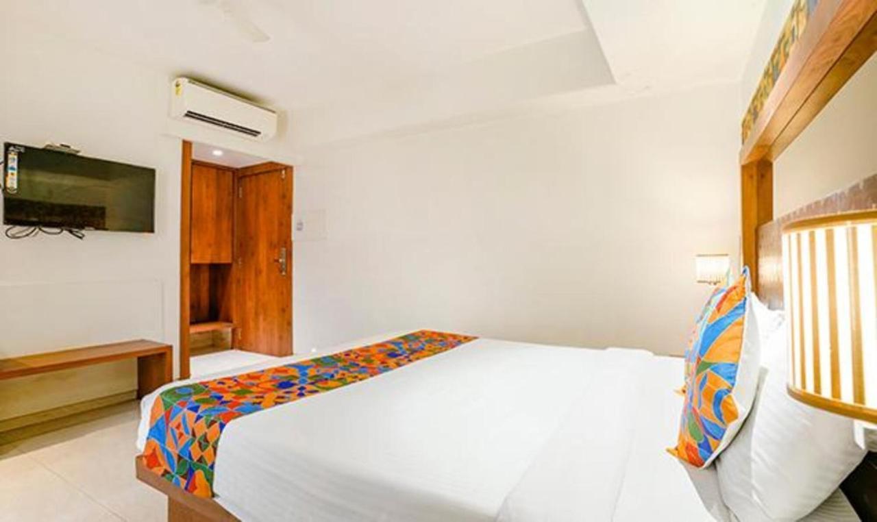 Srikrishna Paradise Hotel Thane Navi Mumbai Exterior photo