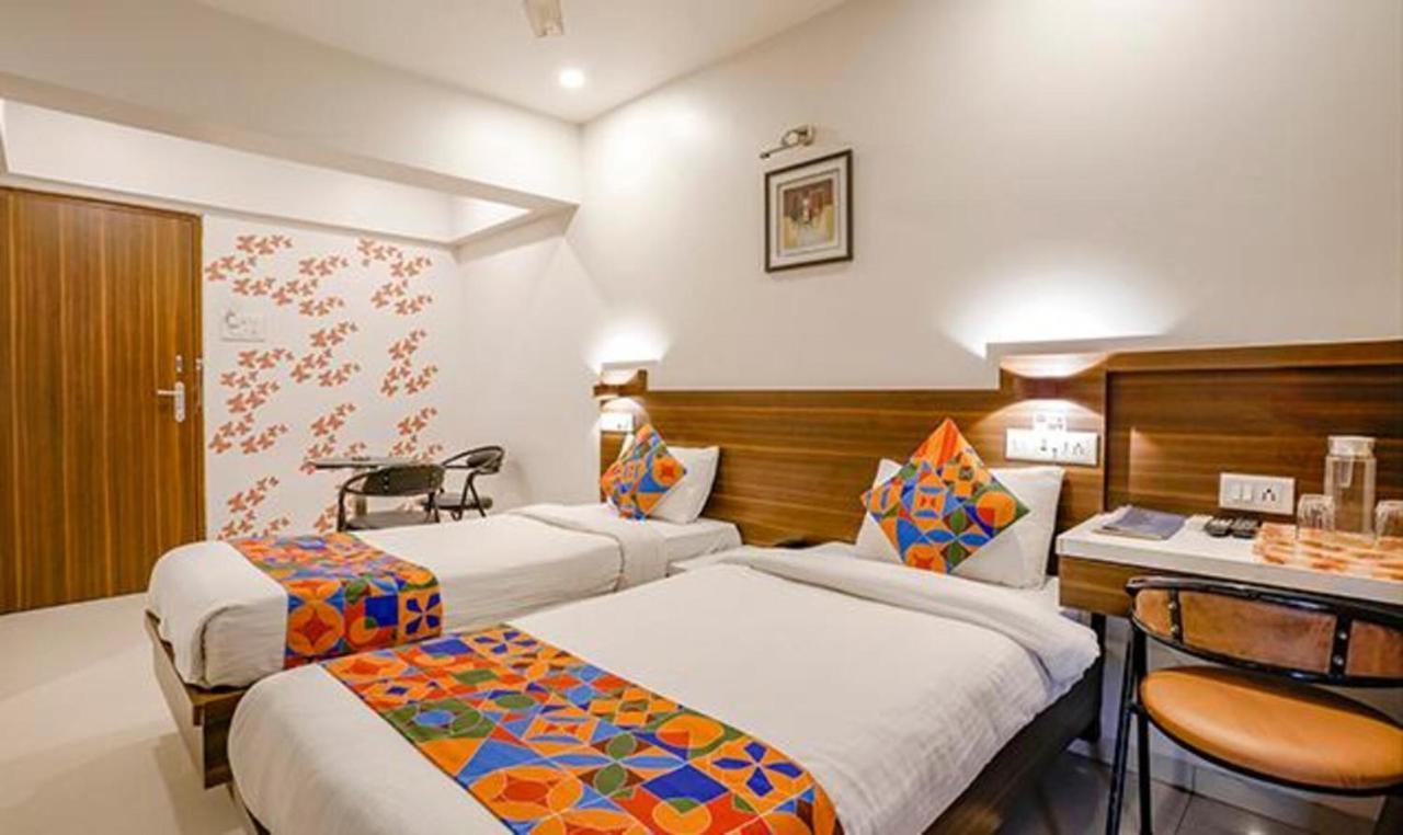 Srikrishna Paradise Hotel Thane Navi Mumbai Exterior photo